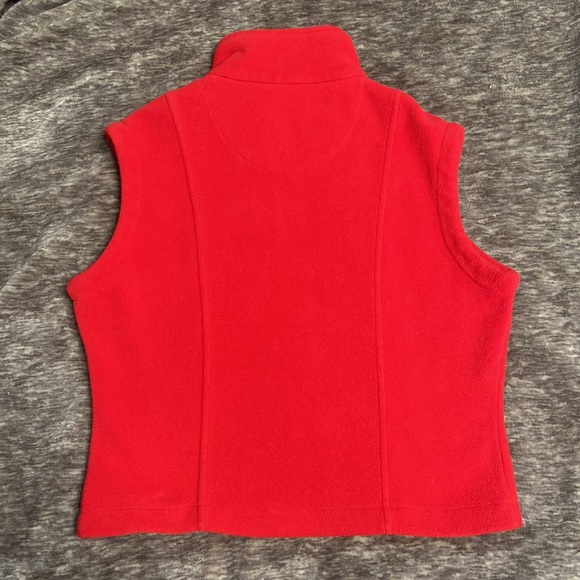 HP❤️! VTG Champs Sports Red fleece zip up vest. In EUC 90’s. Soft & warm! - Picture 6 of 8